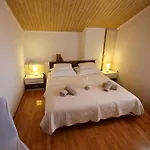 Neda - Two Bedroom 아파트