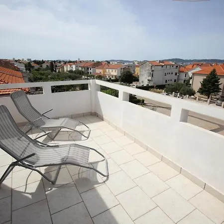 Neda - Two Bedroom זאדאר